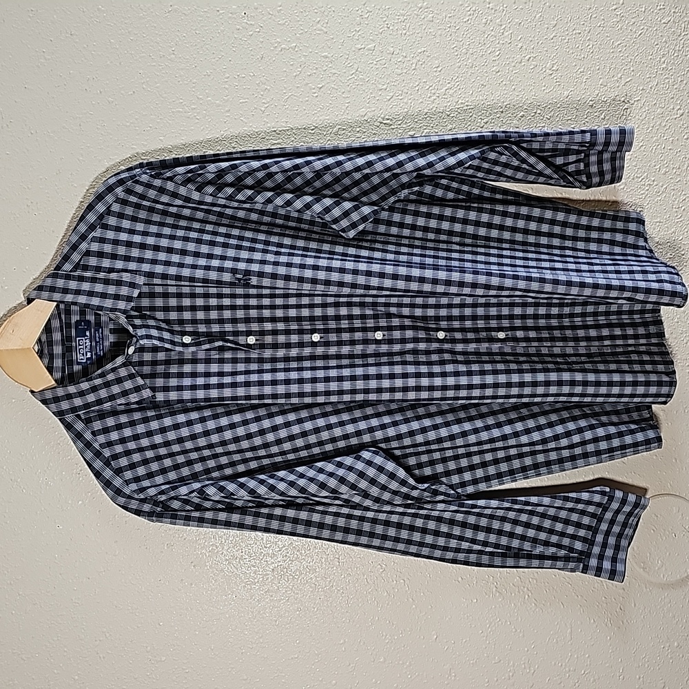 Polo by Ralph Lauren Casual Bottom Down Shirt.